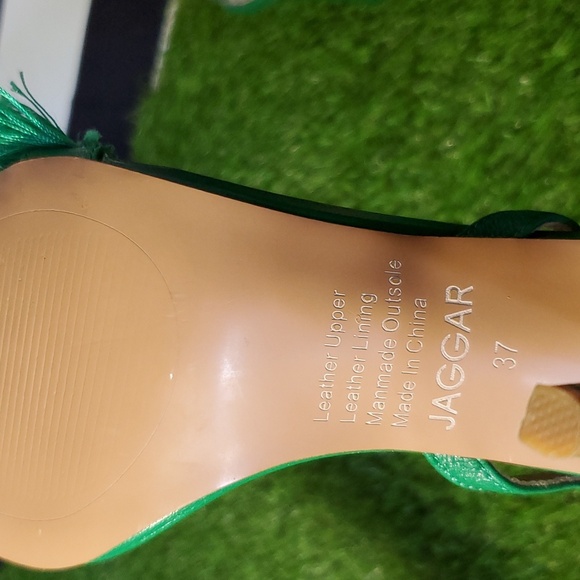 NWOT Emerald Green Jaggar Leather Heels - Picture 8 of 8